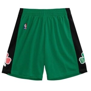 Sale: Boston Celtics Shorts - 2XL